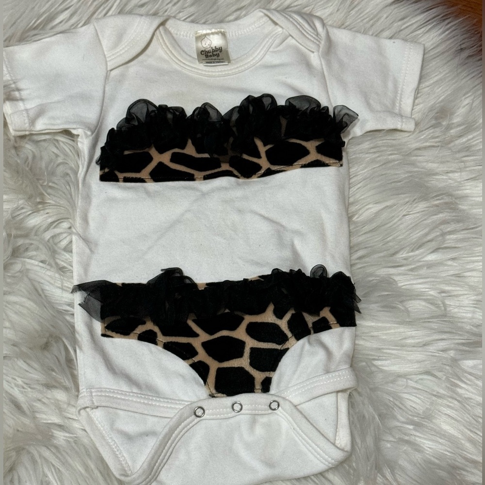 Chubby baby onsie 3-6 mo